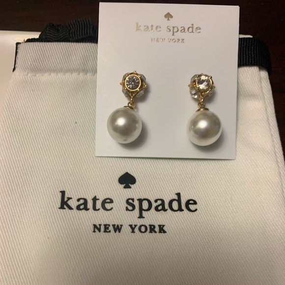 NEW KATE SPADE BOW PEARL DROP EARRINGS - Picture 3 of 4